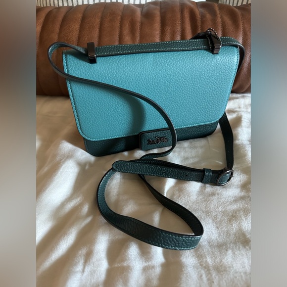 Coach Alie Shoulder Bag Excellent Used - Picture 4 of 16